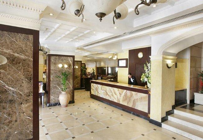 Chelsea Plaza Hotel Dubai Interior photo